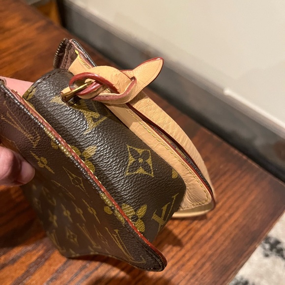 Vintage Louis Vuitton Monogram Pochette. Very good condition - Picture 5 of 8